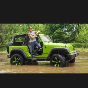 Meet your Posher, Kyle